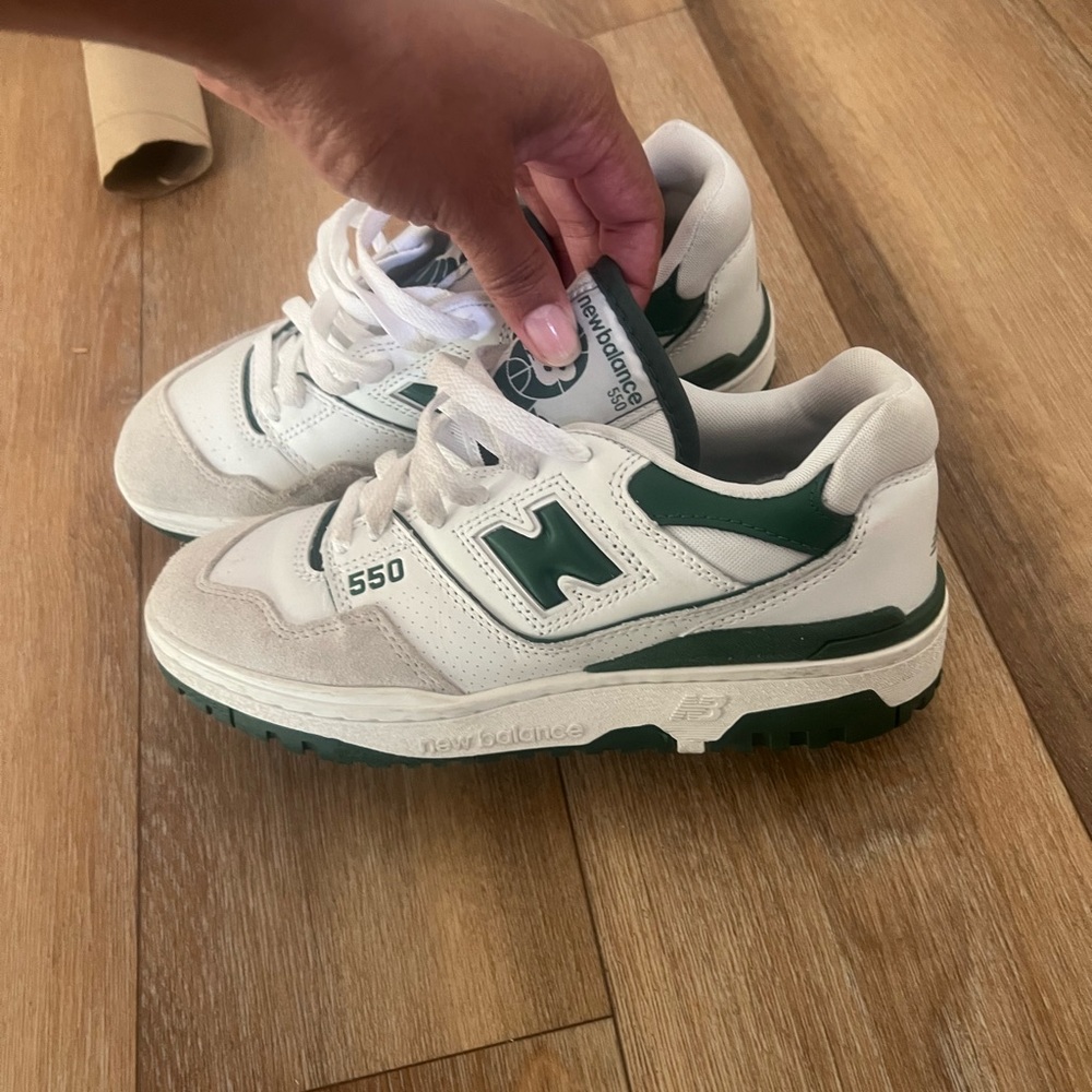 New Balance 550 size 8